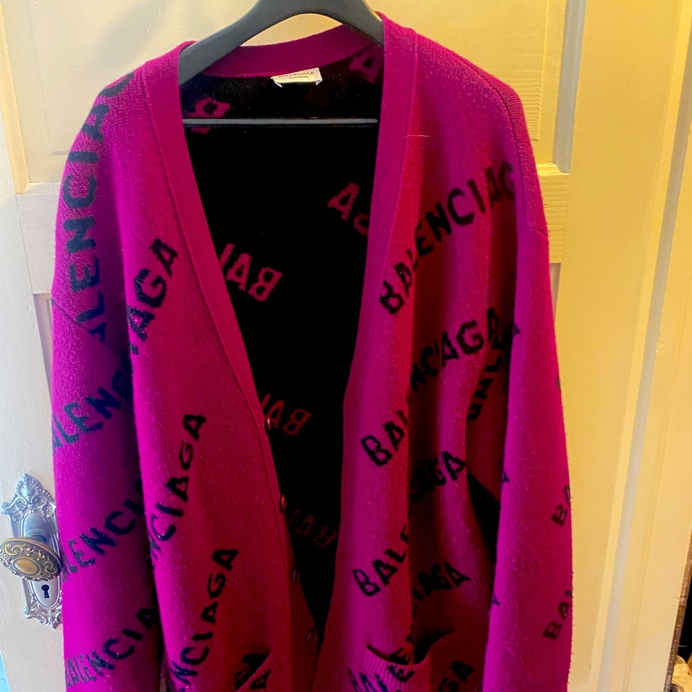 Balenciaga logo cardigan, size Small, EEUC.